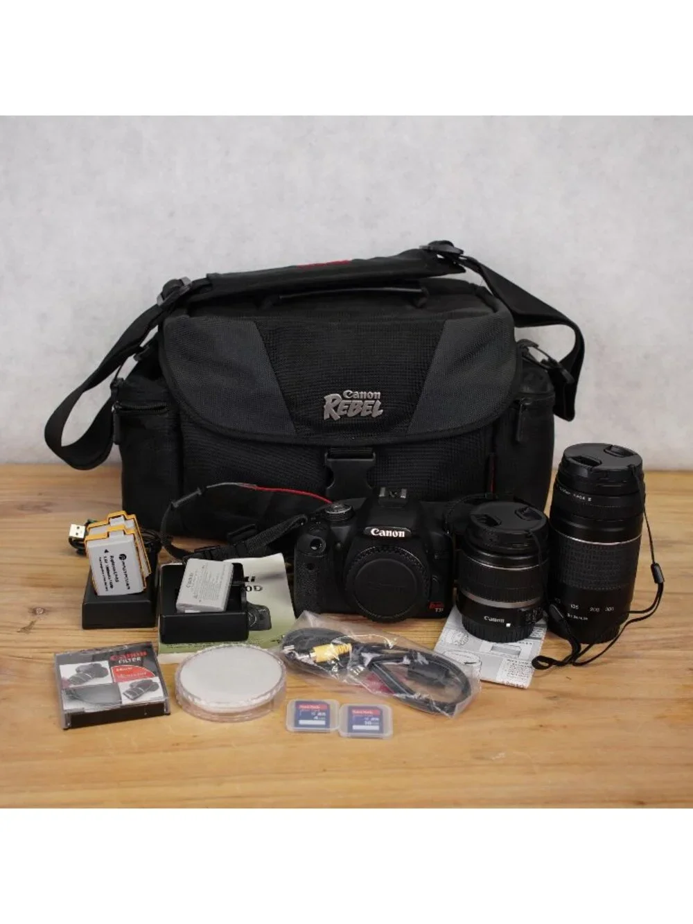 Canon EOS Rebel T1i DSLR Camera W/ 18-55mm, 75-300mm SD Cards & 4 Batteries